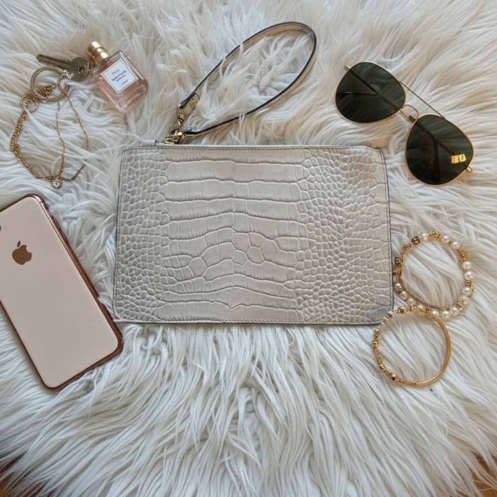 Gianni Natoro Crocodile-Embossed Cream Wristlet